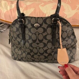 2013 Coach Peyton Signature Cora Domed Satchel F24606